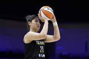 李月汝谈到：希望我能继续保持命中手感 为球队带来更多的胜利