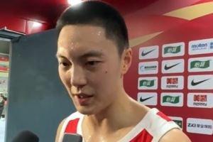 胡明轩：这场比赛的困难对亚洲杯备战很有效果 会解决发现的问题