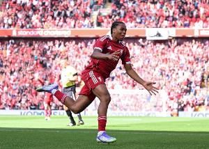 天赋溢出！16岁恩古莫哈季前5场3球&2次一条龙，利物浦从蓝军抢人