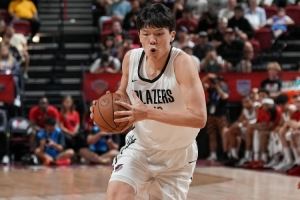 🤔美记：杨瀚森来自CBA 我对他的速度表示担忧因为NBA节奏很快