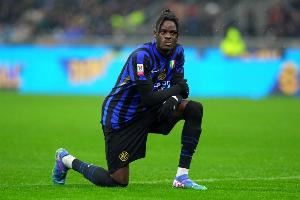 记者：德温特加盟米兰后，国米可能不再打算出售比塞克或帕瓦尔