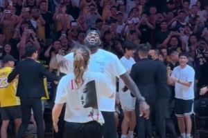 李梦发博晒詹姆斯中国行互动花絮：咱家来客人了 欢迎常来啊