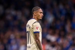 不堪重负！拉菲尼亚将因伤缺阵3周，此前参加新赛季以来每场比赛