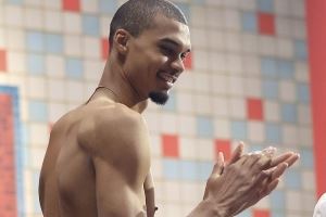 名嘴：本以为文班亚马的身体无法变得强壮 现在来看确实变了