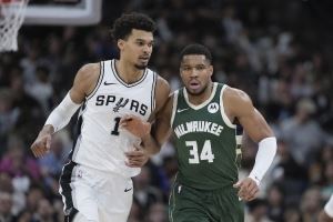 谁亏了？蒂格：马刺可出卡斯尔+福克斯+卡布+4首轮换字母哥