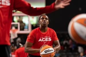 大心脏球员！王牌格雷末节两记关键三分 全场砍18分4板4助2断2帽