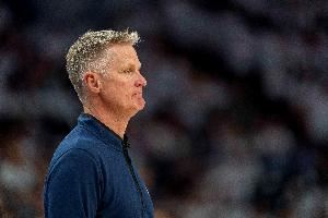 科尔谈赌球事件：几天前球队刚开过会 球员都非常清楚自己的界限