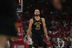 追梦谈库里表现：只要需要上演好戏的场合 他就一定会做到