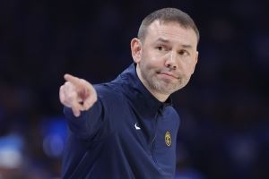 掘金主教练更衣室演讲：大家都有贡献 我们的阵容很厚